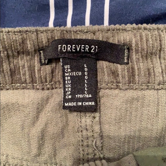 Corduroy skirt - Picture 3 of 4